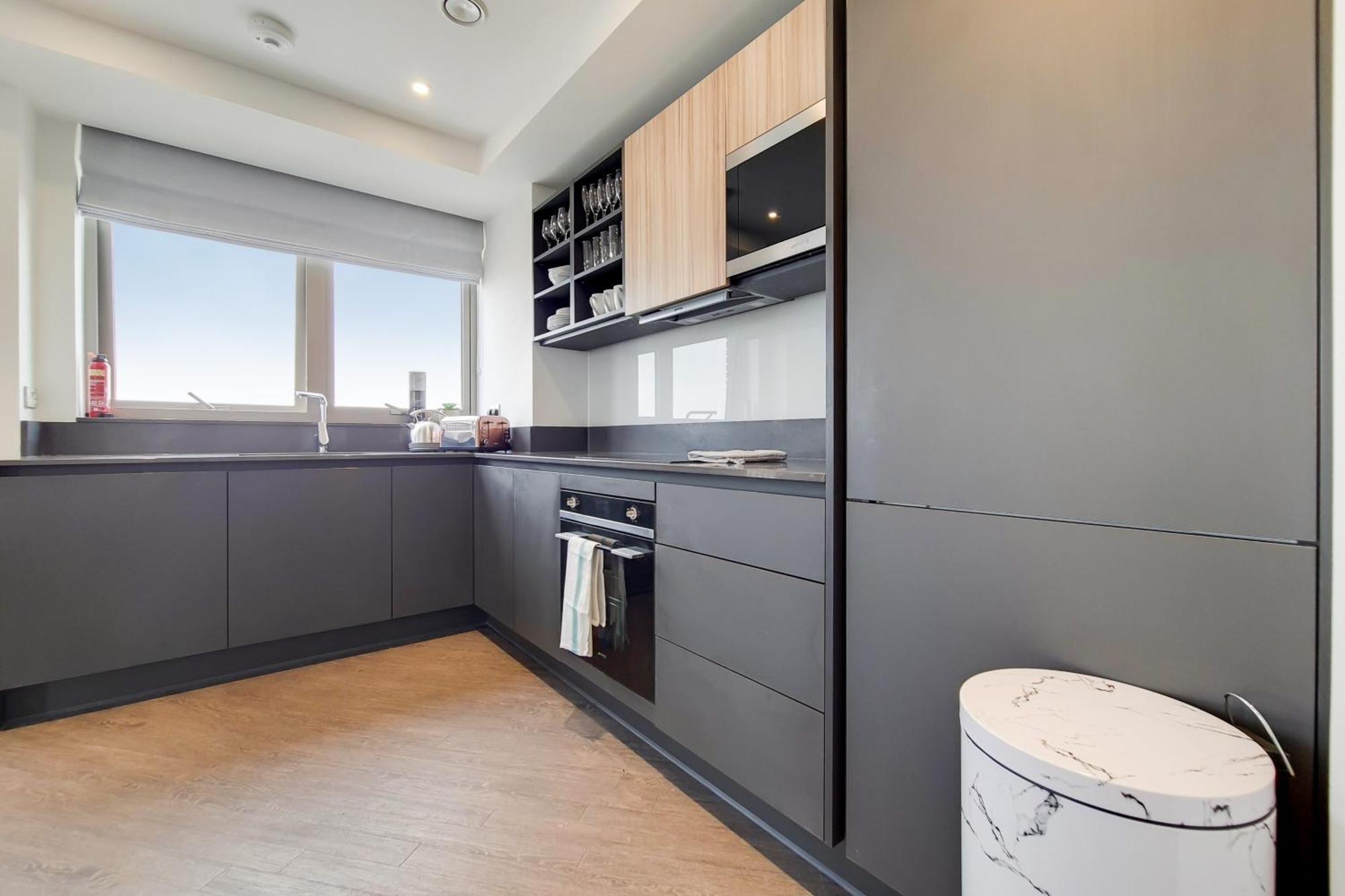 Deluxe Three Bedroom Apartment By London Excel Stays Zewnętrze zdjęcie